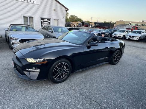 Used 2021 Ford Mustang Premium RWD image 35