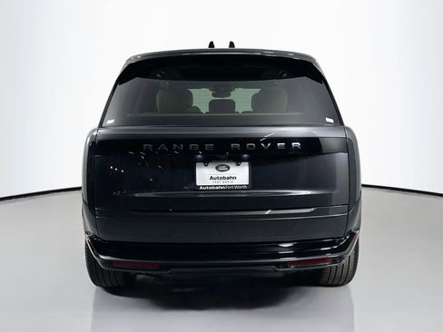 New 2025 Land Rover Range Rover SE image 7
