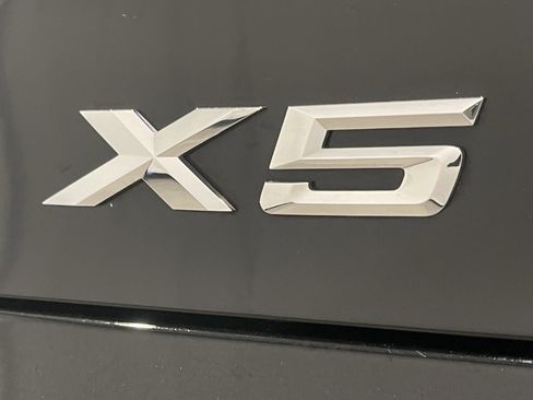 Used 2023 BMW X5 xDrive40i w/ Premium Package image 25