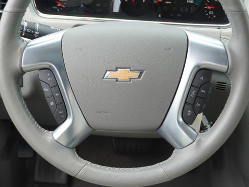 Used 2014 Chevrolet Traverse LTZ FWD image 29