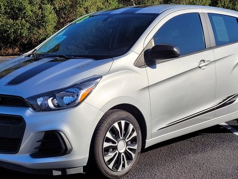 Used 2018 Chevrolet Spark LS image 2