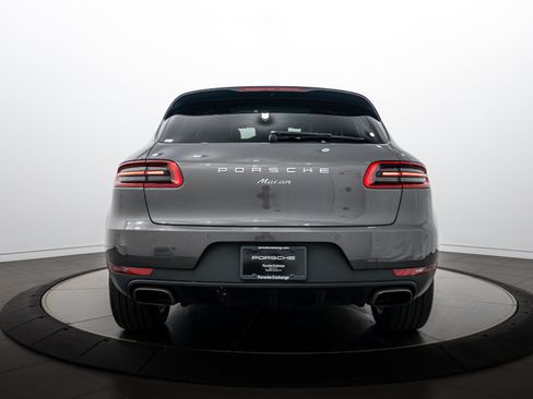 Used 2018 Porsche Macan AWD/4WD image 6