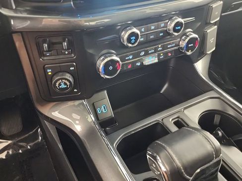 Used 2022 Ford F150 XLT w/ Equipment Group 302A High AWD/4WD image 18