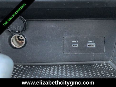 Used 2022 Nissan Pathfinder SV AWD/4WD image 29