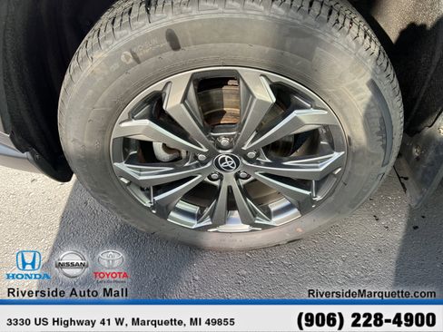 Used 2023 Toyota RAV4 Limited image 11