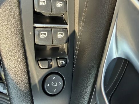 Used 2021 BMW X5 M50i AWD/4WD image 23