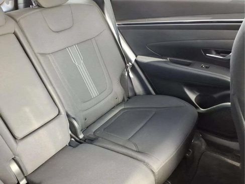 Used 2024 Hyundai Tucson SEL FWD image 17