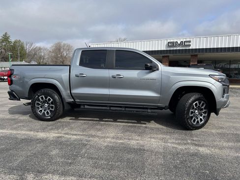 Used 2023 Chevrolet Colorado Z71 w/ Advanced Trailering Package image 3