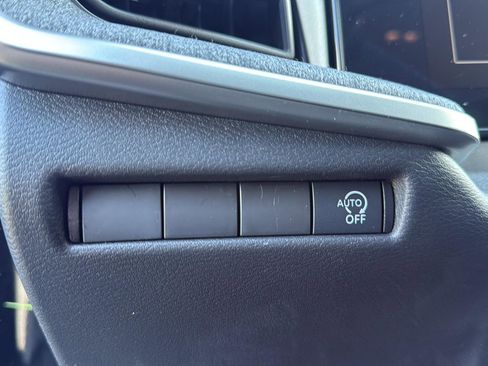 New 2026 Nissan Kicks SV image 10