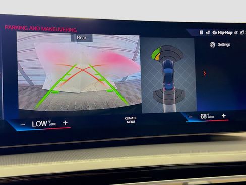 Used 2023 BMW i4 eDrive35 w/ Premium Package image 14