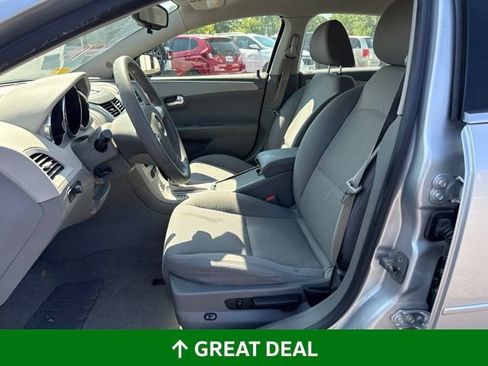 Used 2010 Chevrolet Malibu LS FWD image 11