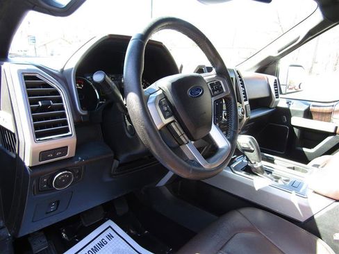 Used 2015 Ford F150 Platinum w/ Equipment Group 701A Luxury image 14