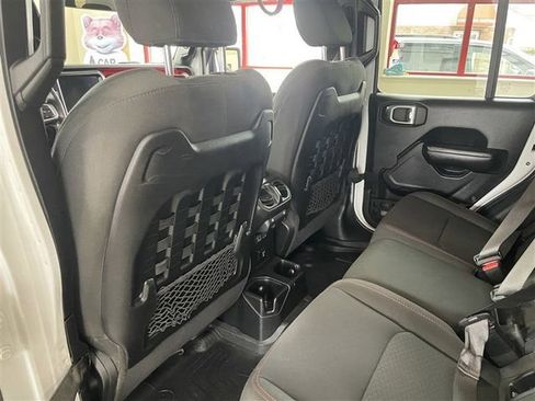 Used 2020 Jeep Gladiator Rubicon w/ Dual Top Group image 33