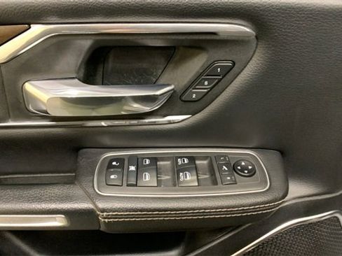 Used 2021 RAM 1500 Laramie image 29