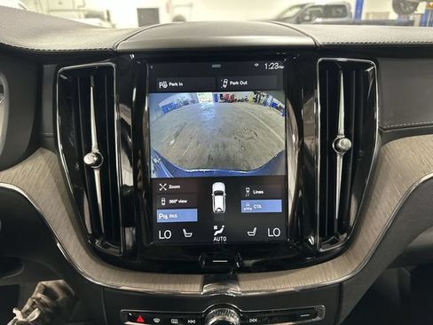 Used 2018 Volvo XC60 T6 Inscription w/ Convenience Package AWD/4WD image 29