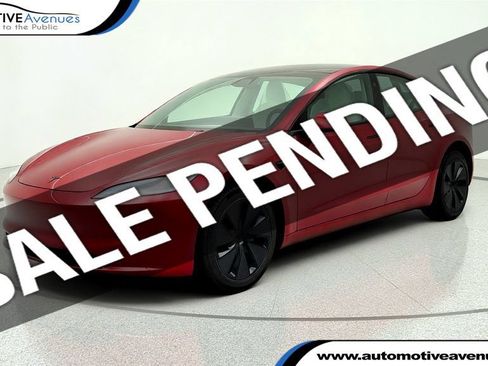 Used 2026 Tesla Model 3 RWD image 1