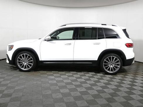 Certified 2022 Mercedes-Benz GLB 250 4MATIC image 2