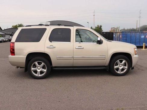 Used 2010 Chevrolet Tahoe LTZ AWD/4WD image 4