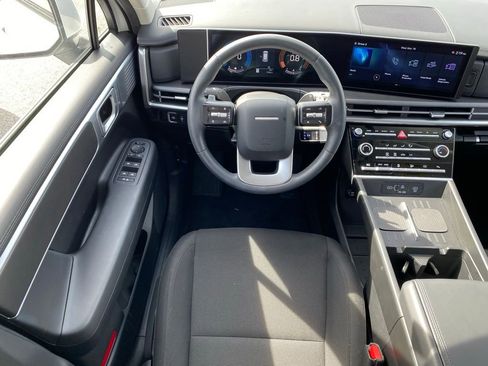 Used 2025 Hyundai Santa Fe SE FWD image 21
