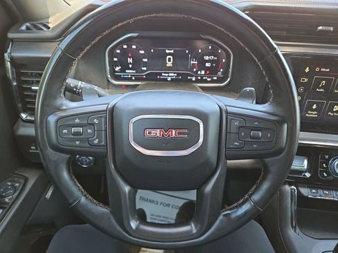 Used 2024 GMC Sierra 1500 AT4 w/ Technology Package AWD/4WD image 18