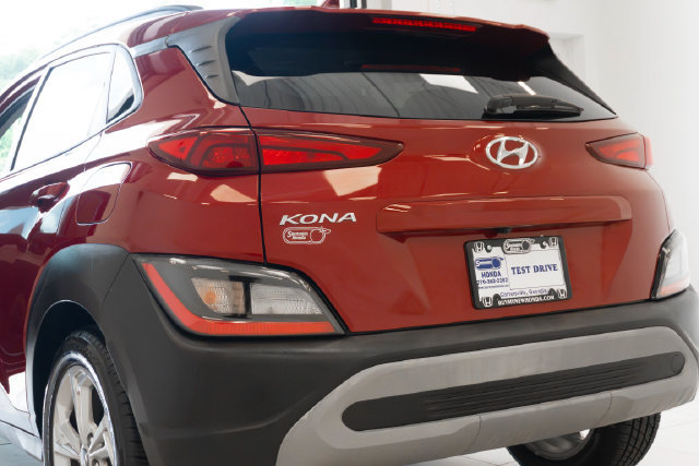 Used 2023 Hyundai Kona SEL w/ Cargo Package FWD image 21