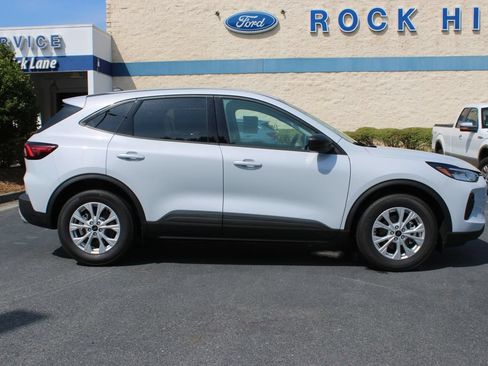 New 2026 Ford Escape Active FWD image 20