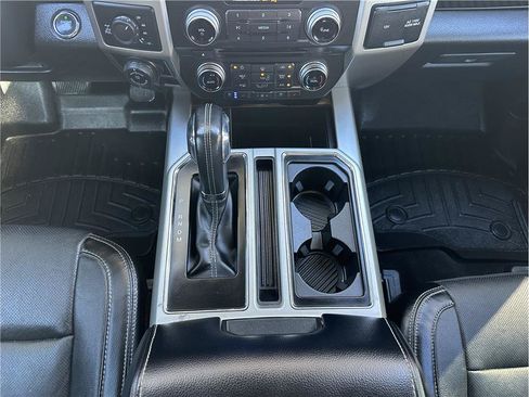 Used 2018 Ford F150 Lariat w/ Equipment Group 501A Mid AWD/4WD image 21