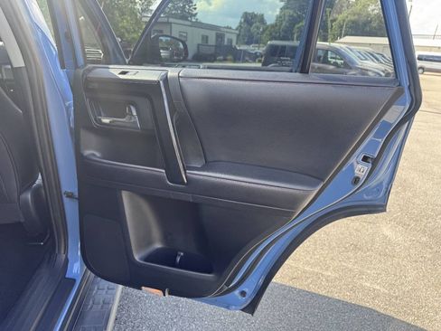 Used 2018 Toyota 4Runner TRD Pro AWD/4WD image 12
