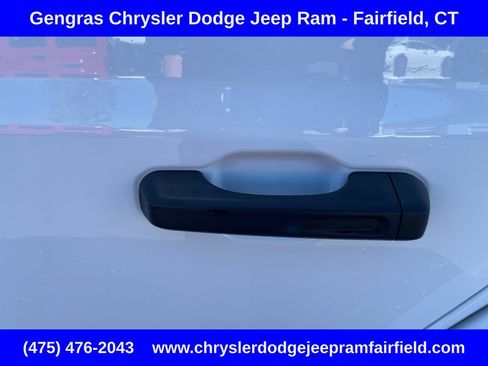 Certified 2025 Jeep Wrangler Unlimited Sahara w/ Safety Group AWD/4WD image 34