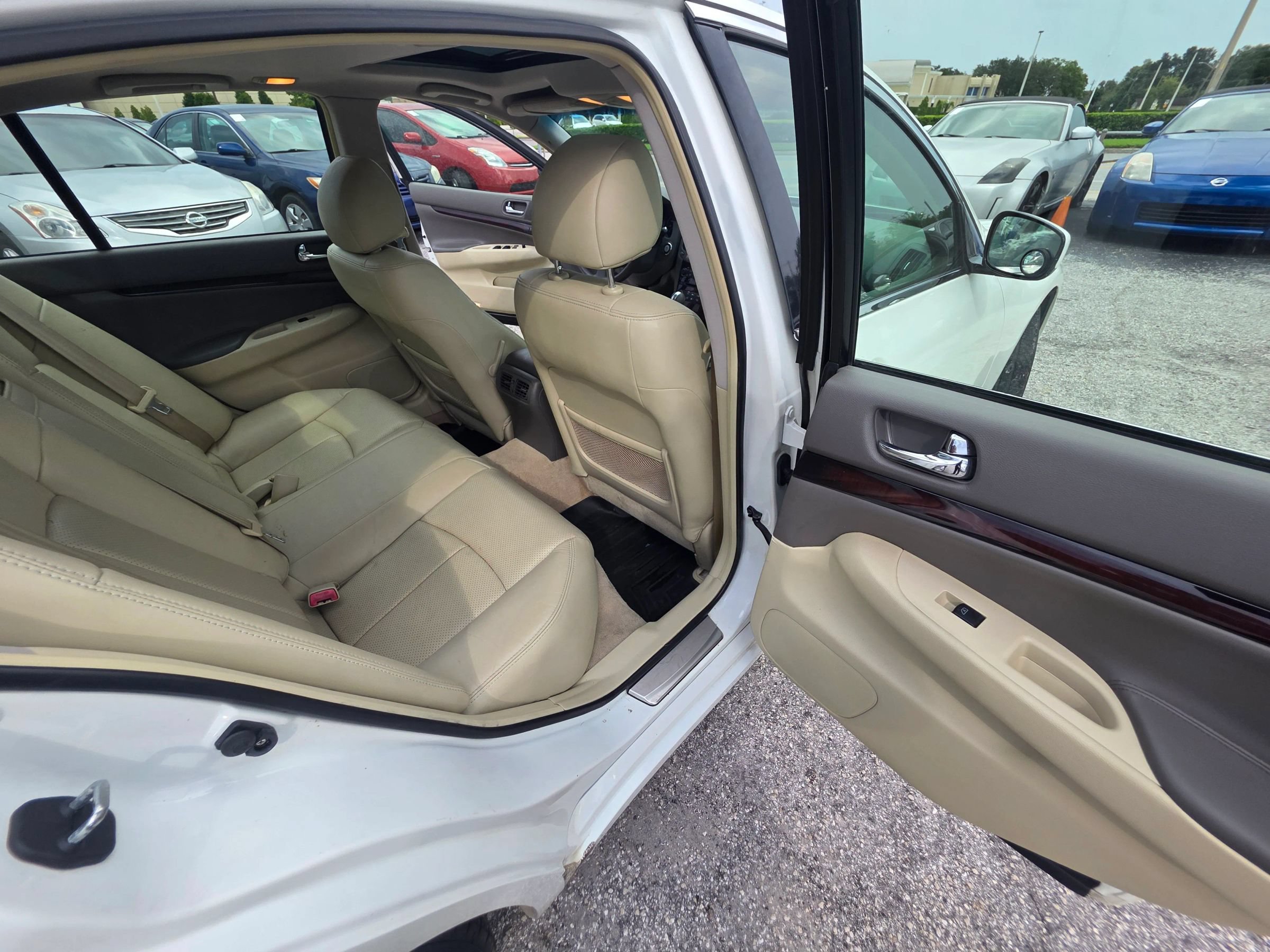 Used 2013 INFINITI G37 Journey w/ Premium Pkg RWD image 20