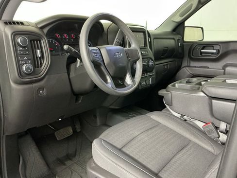 Used 2024 Chevrolet Silverado 1500 Custom Trail Boss w/ LPO, Dark Essentials Package AWD/4WD image 19