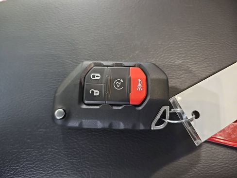 Used 2023 Jeep Gladiator Rubicon w/ LED Lighting Group image 32