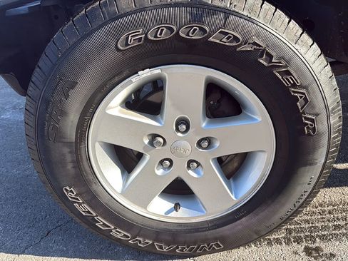 Used 2014 Jeep Wrangler Unlimited Sport w/ Quick Order Package 24S image 11