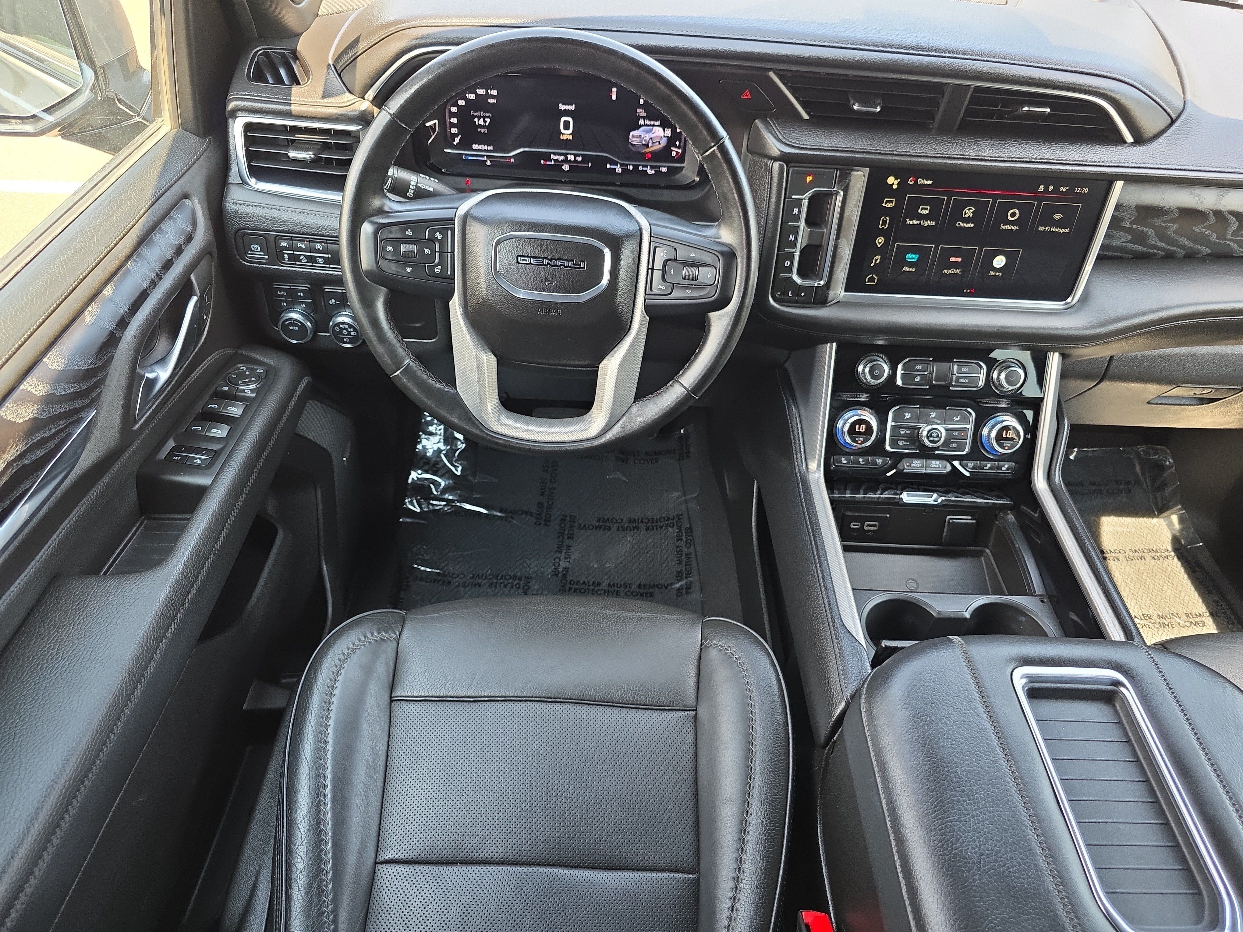 Used 2023 GMC Yukon Denali AWD/4WD image 13