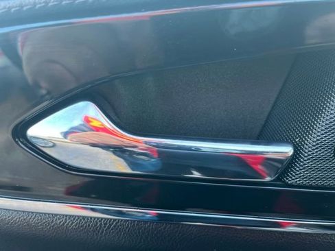 Used 2023 Lincoln Nautilus Reserve w/ Equipment Group 201A image 10