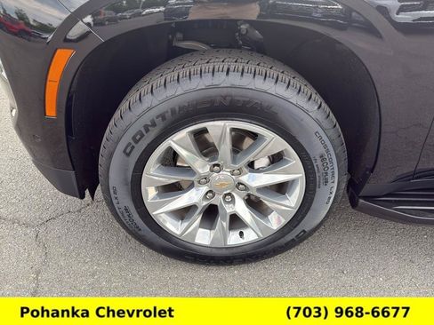Certified 2025 Chevrolet Suburban Premier AWD/4WD image 28