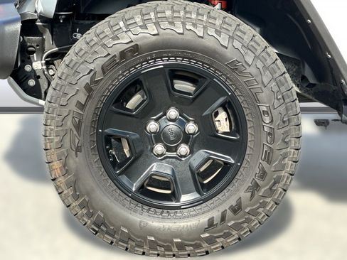 Used 2023 Jeep Gladiator Mojave w/ LED Lighting Group image 12