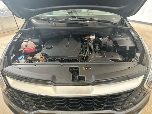 Certified 2023 Kia Sportage EX FWD image 19