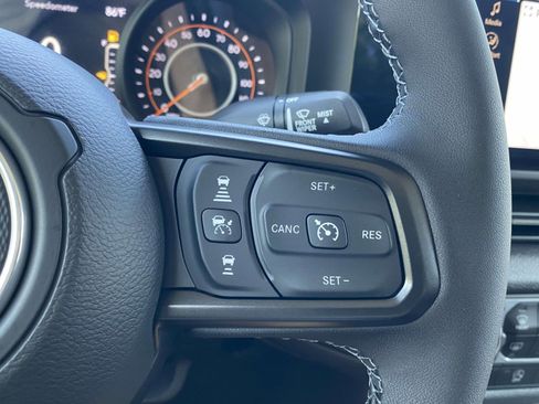 New 2025 Jeep Gladiator Sport image 20