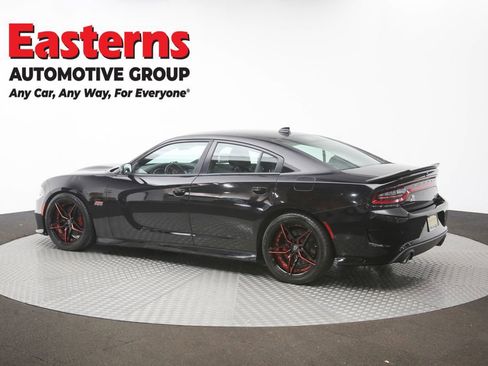 Used 2018 Dodge Charger R/T Scat Pack RWD image 91