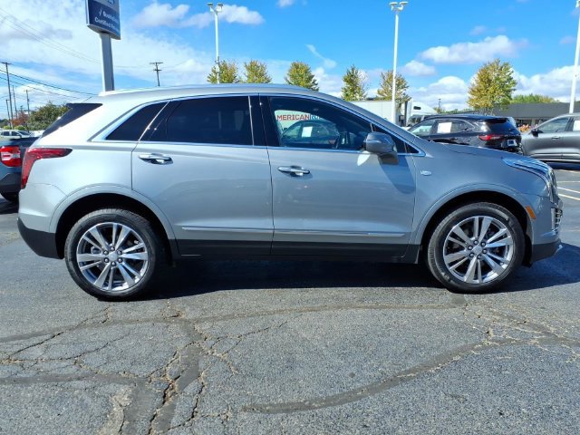Used 2024 Cadillac XT5 Premium Luxury AWD/4WD image 9