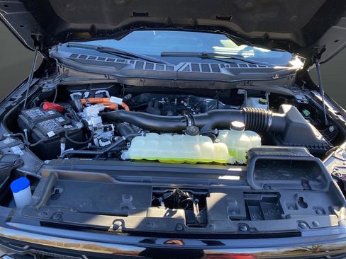 Certified 2025 Ford F150 XLT w/ Equipment Group 302A MID AWD/4WD image 54