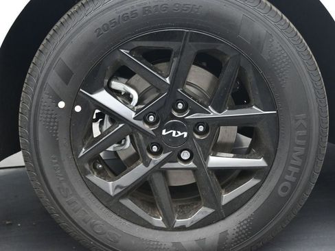 New 2026 Kia K5 LXS FWD image 12