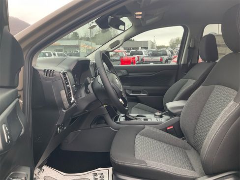 New 2025 Ford Ranger XLT w/ FX4 Off-Road Package image 16