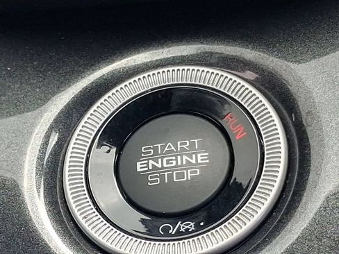 Certified 2023 Jeep Grand Cherokee Altitude AWD/4WD image 24