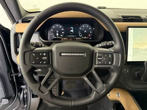 New 2026 Land Rover Defender 110 X-Dynamic SE AWD/4WD image 37