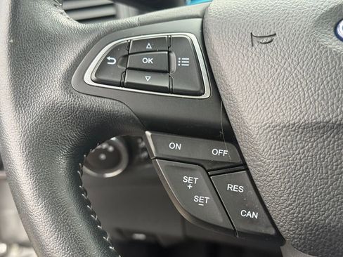 Certified 2021 Ford EcoSport SES w/ Interior Protection Package image 18