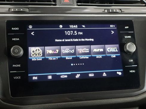 Used 2024 Volkswagen Tiguan SE R-Line FWD image 32