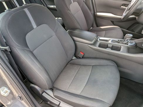 Used 2024 Nissan Sentra SV FWD image 27