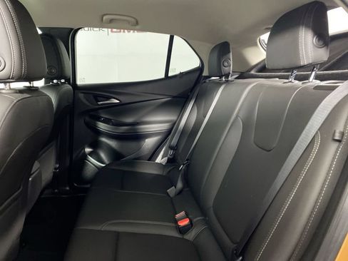 Used 2024 Buick Encore GX Sport Touring w/ Black Roof Package AWD/4WD image 21
